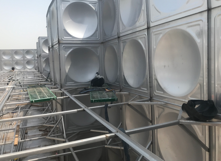 衢州不锈钢水箱是怎么达到保温功效的